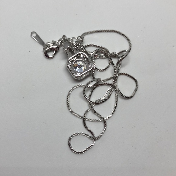 Elegant , 10K F, Silver CZ, 22 inch necklace - NEW - Picture 7 of 8